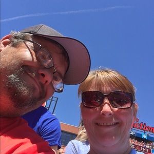 Meet your Posher, Dawn